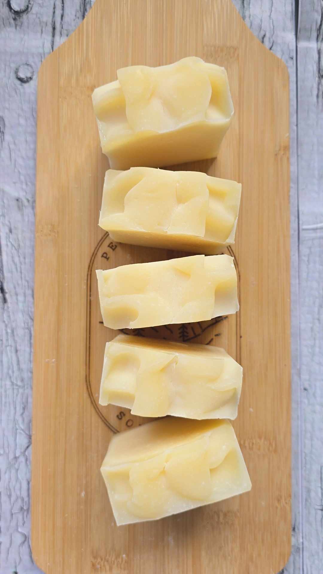 Tea Tree + Lemon Tallow Bar